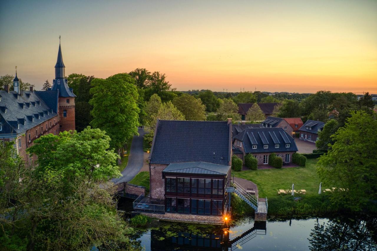 Hotel Schloss Wissen Weeze Exterior foto